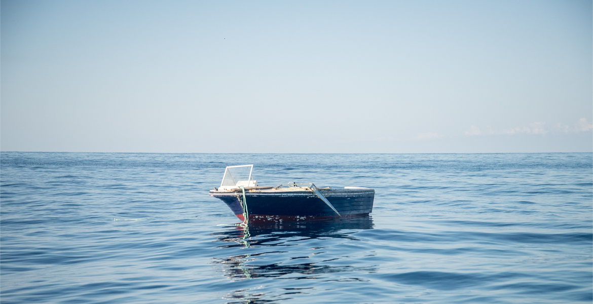 Tickets »NO ONE IS COMING EXCEPT THE WAVES«, Szenische Lesung Sea-Watch in Berlin