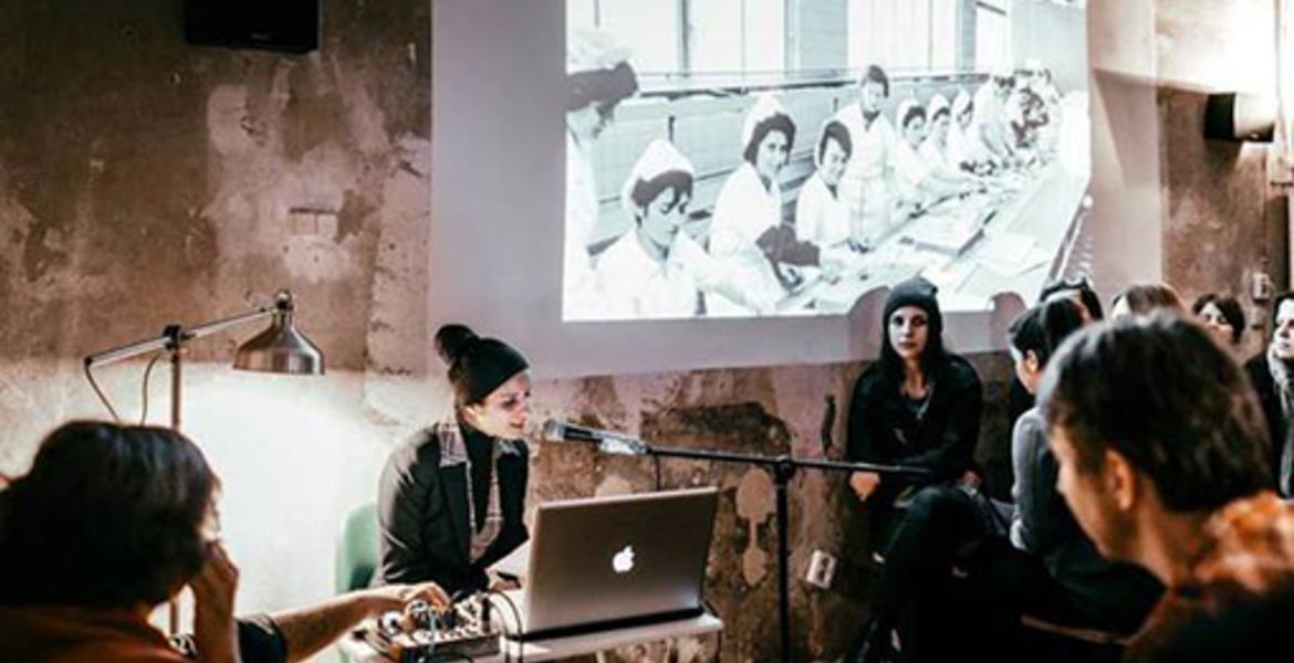 Tickets LESUNG DAUGHTERS AND SONS AND GRANDCHILDREN OF GASTARBEITERS, mit Çiçek Bacik, Semra Deniz, Miki Do, Didem Yüksel und Louiza Tachias in Berlin